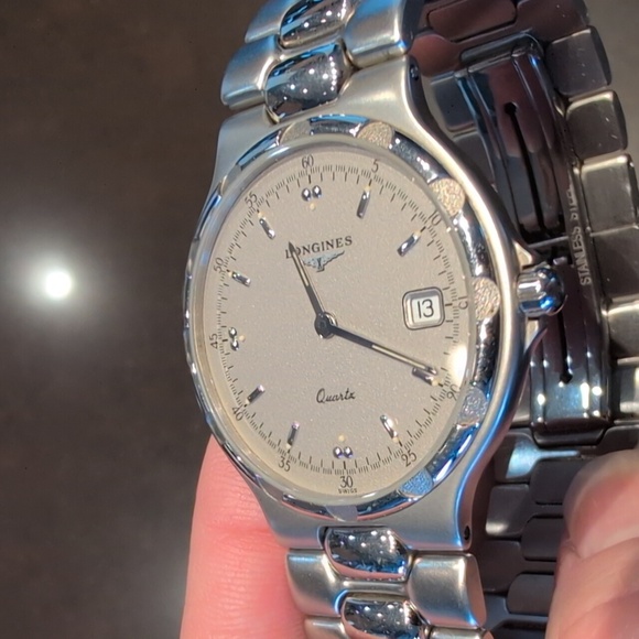 Longines Silver Men's Watch - Picture 16 of 17